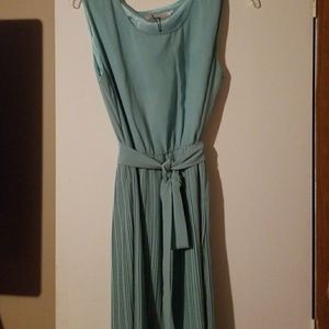 Women's pleated dress